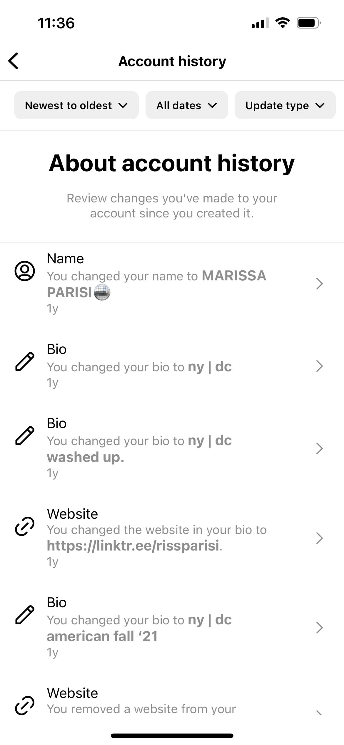 Раздел «История аккаунта» в Instagram с записями изменений