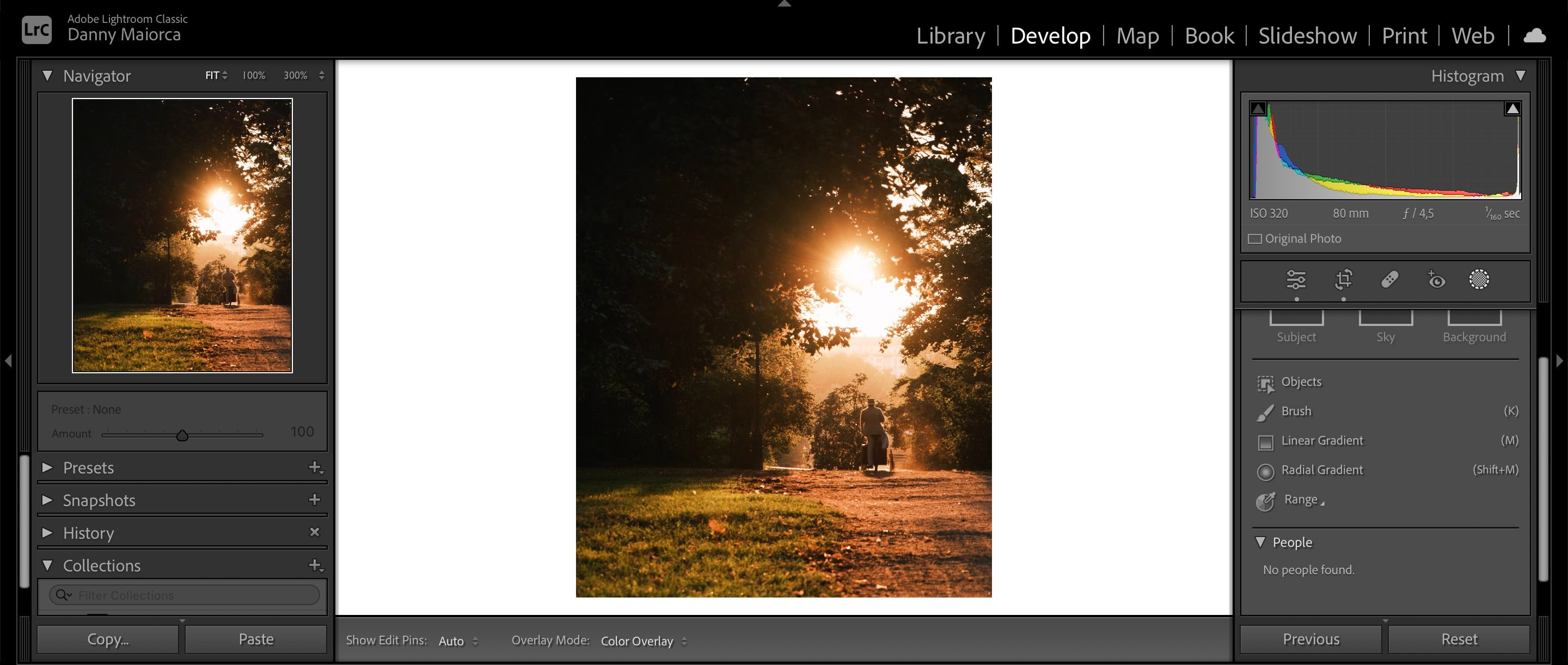Опция выбора Радиального градиента в Lightroom