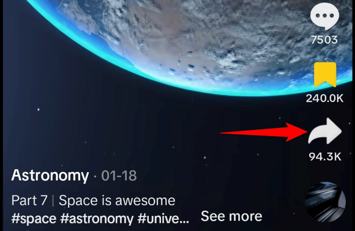 Выберите значок стрелки справа.