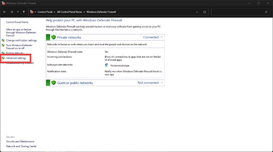 Панель управления брандмауэром Windows с выбором входящих правил