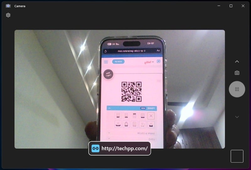 Сканирование QR‑кода через встроенную камеру Windows
