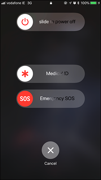Экран с тремя слайдерами: выключение, Medical ID, экстренный вызов