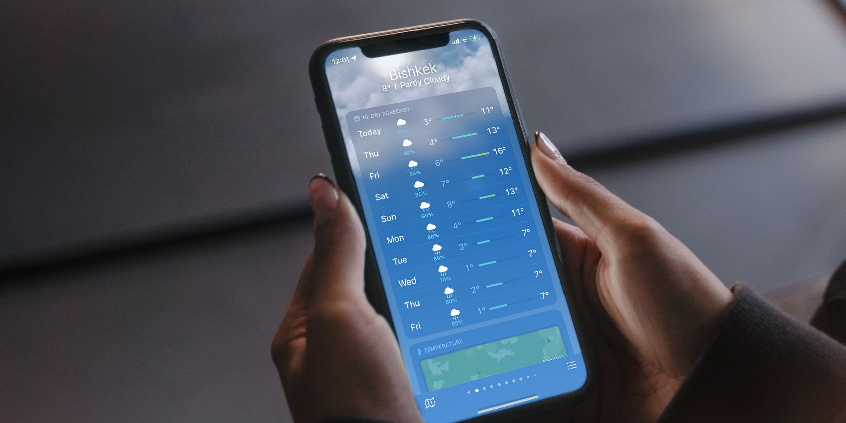 Как читать цветные полосы в Погоде iPhone
