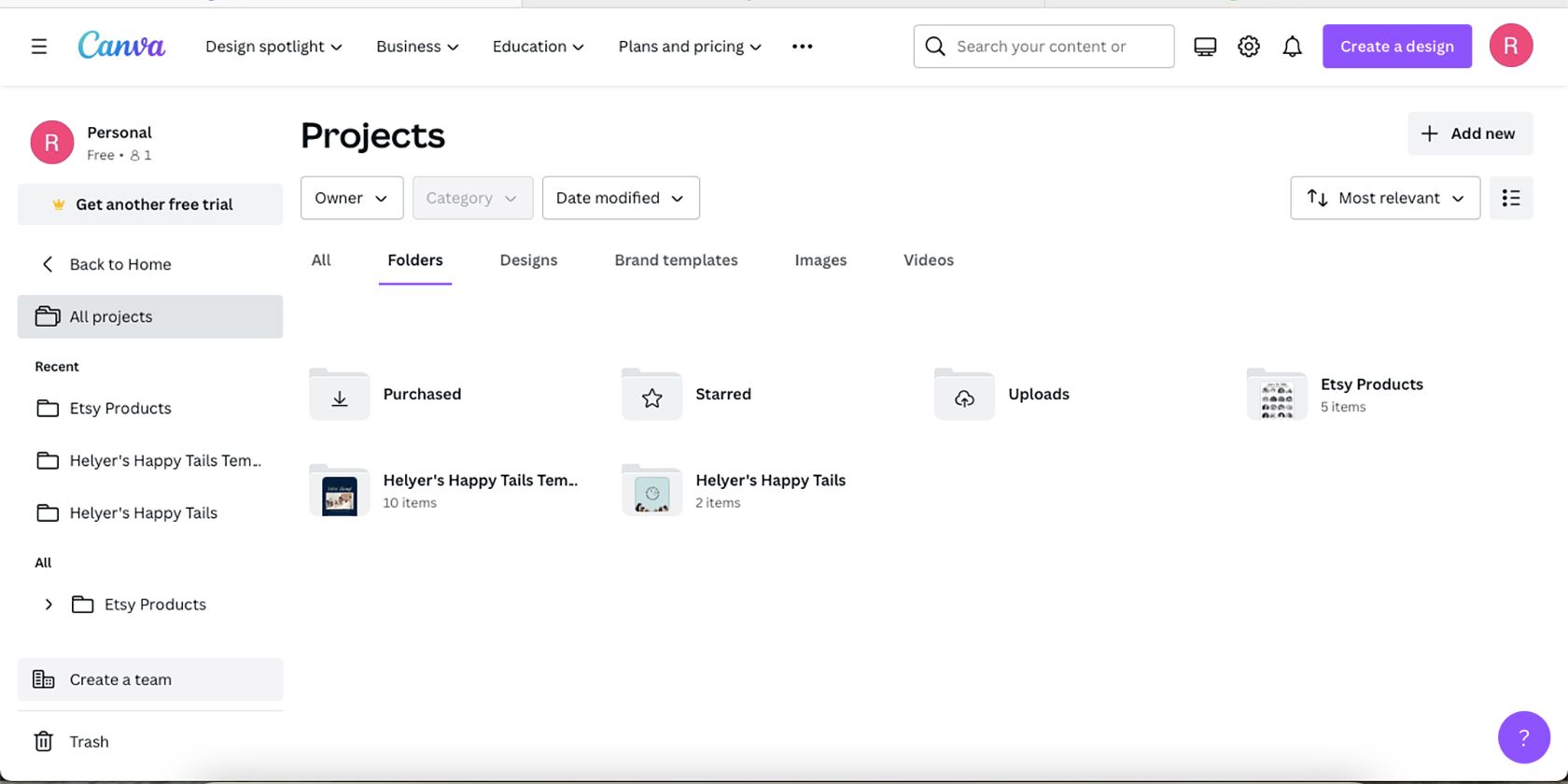 Папки проектов Canva.