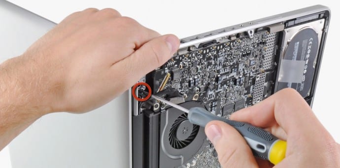 Louis Rossmann pode ser processado pela Apple