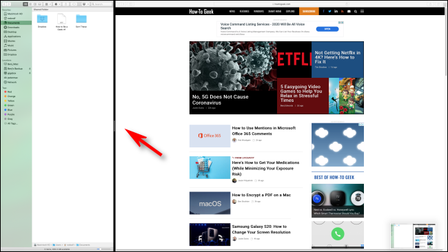 Перетянуть разделитель, чтобы изменить ширину окон в Split View
