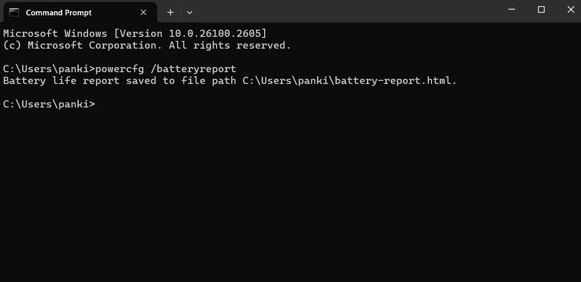 Окно командной строки с командой powercfg /batteryreport