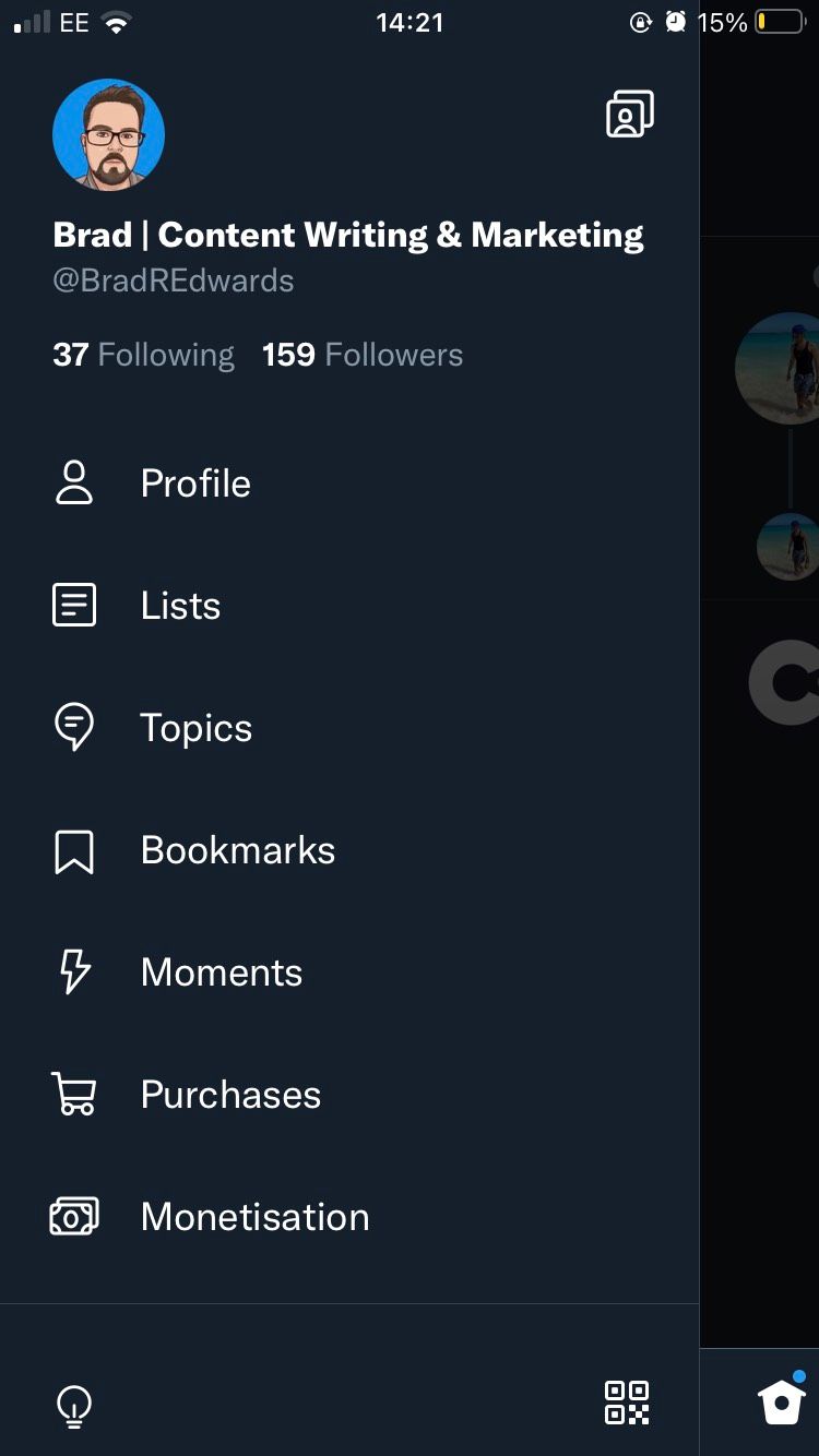 Иконки интерфейса Twitter и меню списков в мобильном приложении.