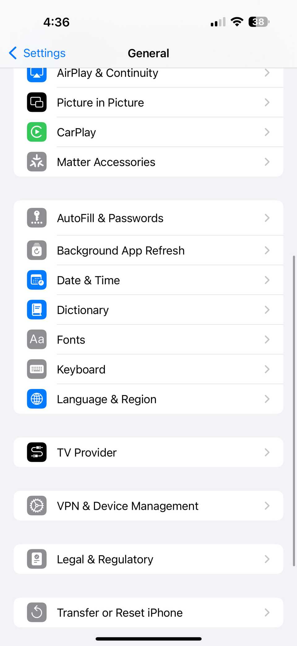 Экран «Дата и время» на iPhone