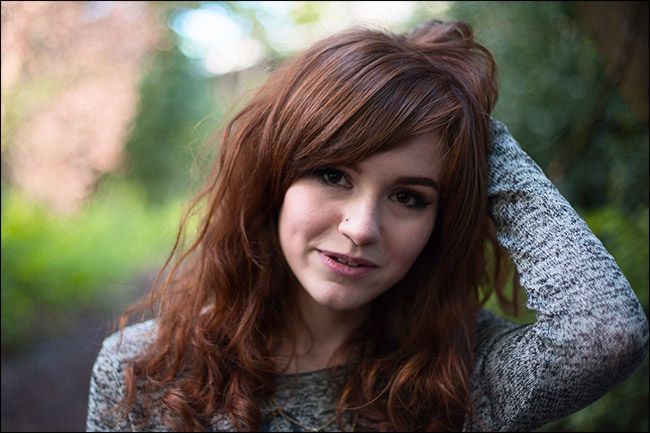 После изменения цветового тона волос