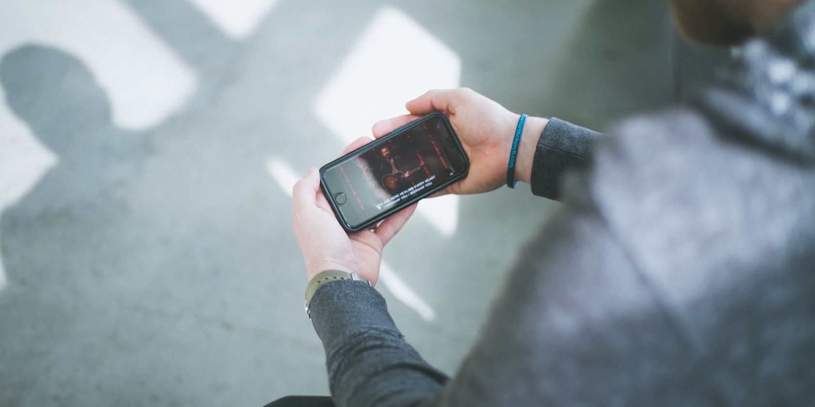 Как заблокировать экран при просмотре Netflix