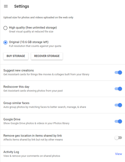 Скриншот воспоминаний и карточек ассистента с примерами коллажей