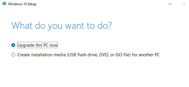 Выберите «Обновить этот компьютер сейчас» в мастере Media Creation Tool.