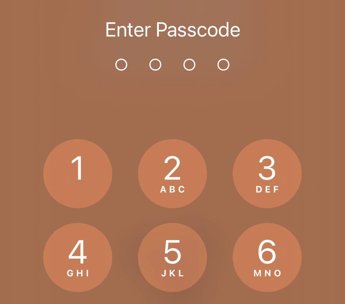 Ввод кода-пароля iPhone