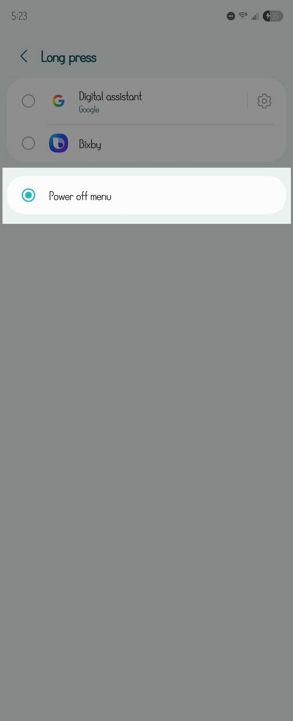 Опция меню питания выделена в настройках боковой кнопки.