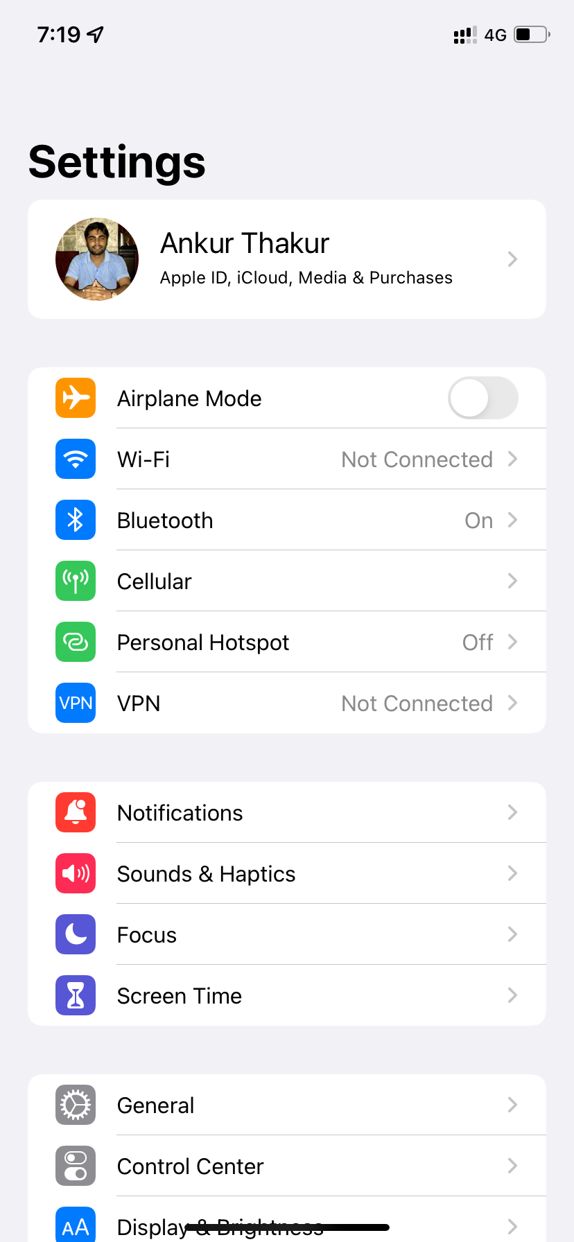 Приложение «Настройки» на iPhone