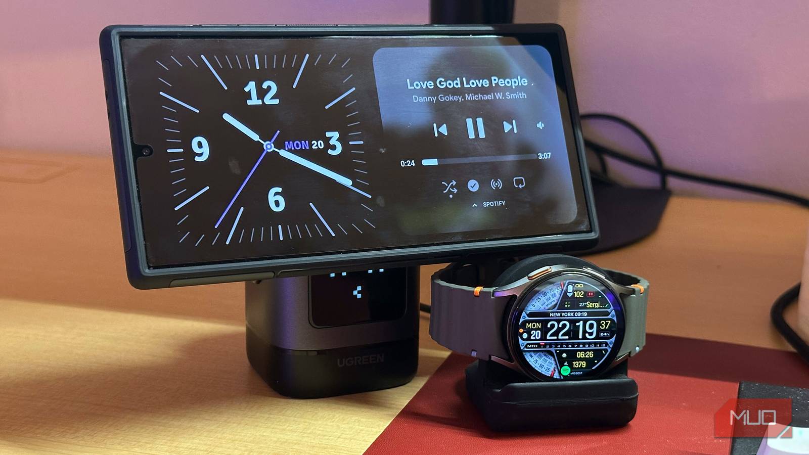 StandBy Mode Pro: режим настольных часов на Android