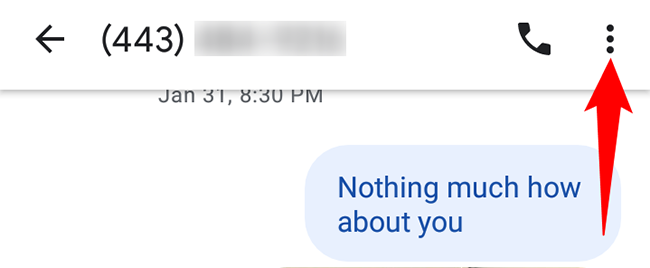 Нажмите три точки в правом верхнем углу экрана номера в мобильном приложении.