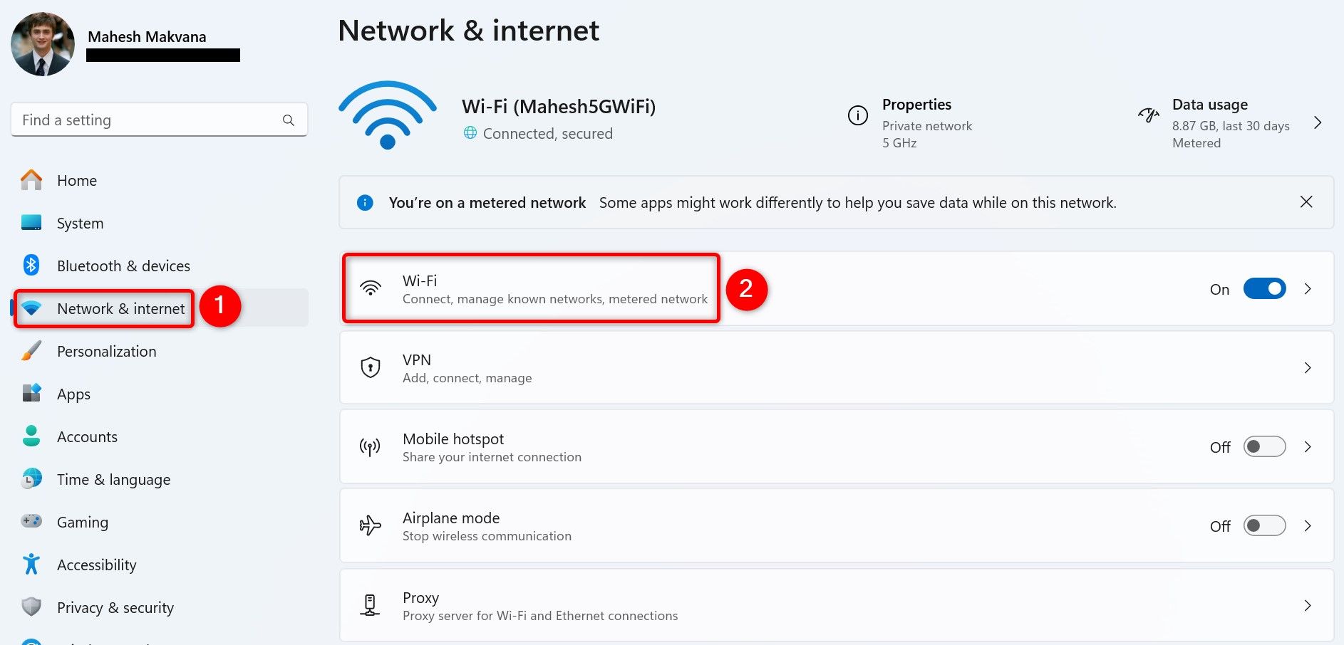 В окне Параметры выделены раздел «Сеть и Интернет» и «Wi‑Fi».