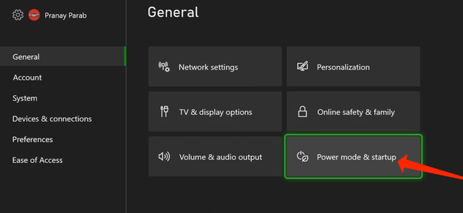 Параметры Питание и запуск в настройках Xbox.
