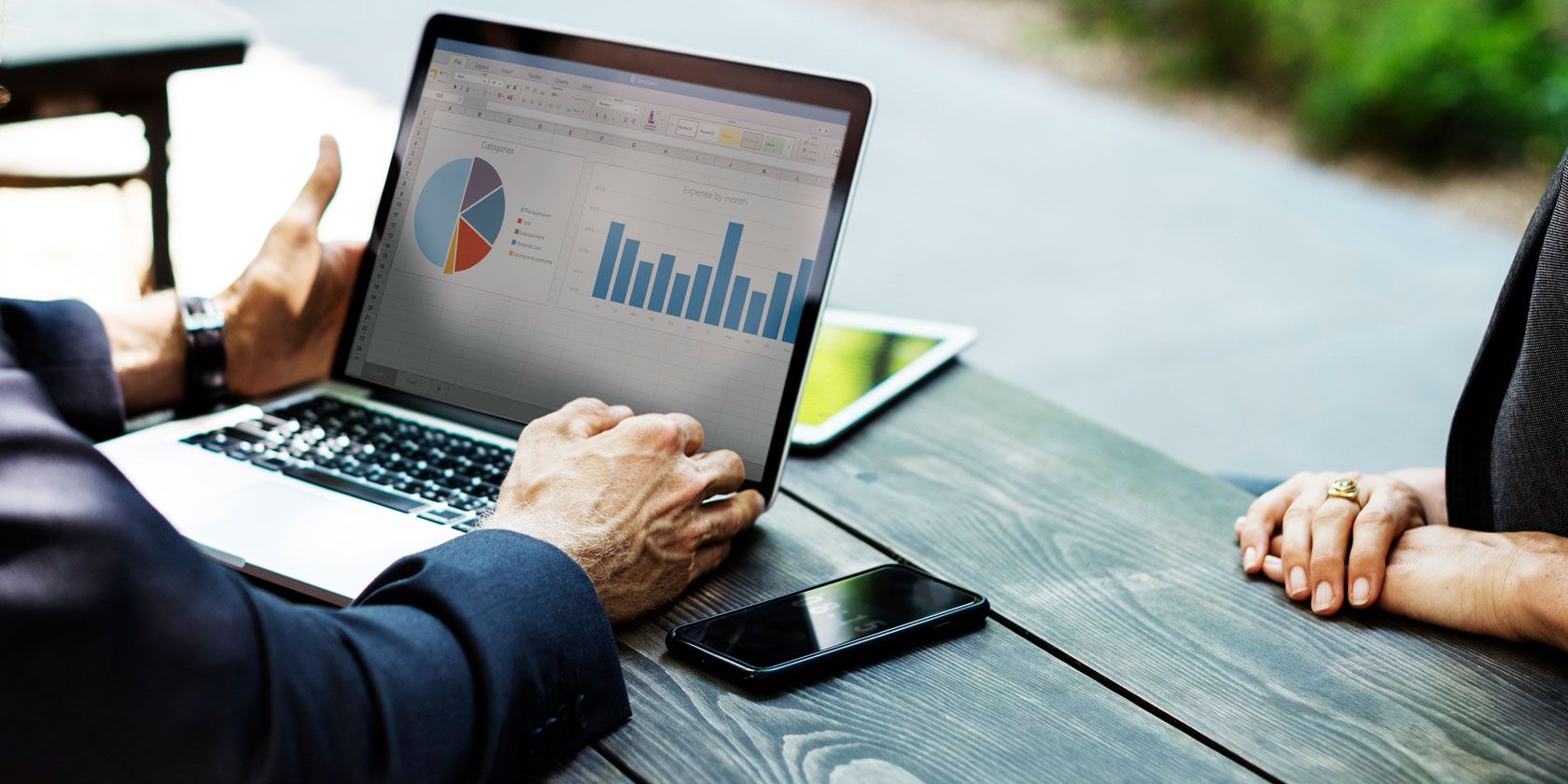 Как скрыть, показать и настроить ленту Excel