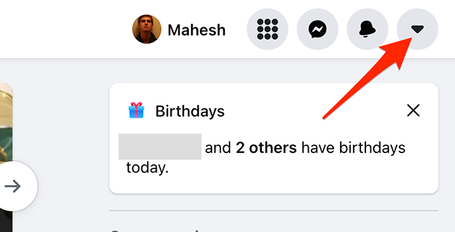 Нажмите иконку стрелки вниз в правом верхнем углу сайта Facebook.