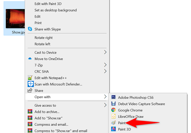 Щёлкните правой кнопкой по фото и выберите Открыть с помощью > Paint.