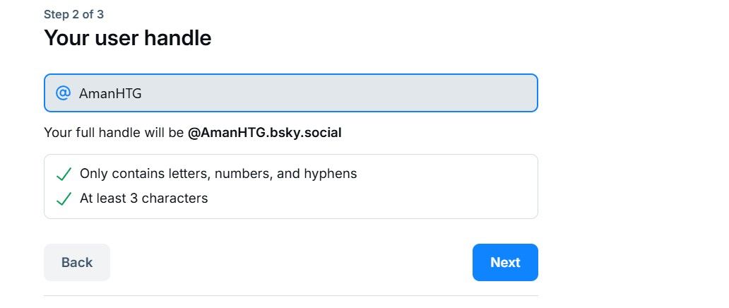 Выбор пользовательского имени (handle) при регистрации в Bluesky.