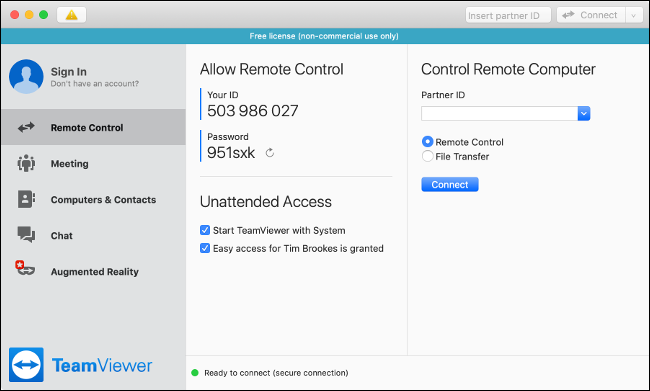 Окно TeamViewer с идентификатором и паролем