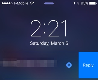 Кнопка ответа и поле для ввода на экране блокировки iPhone
