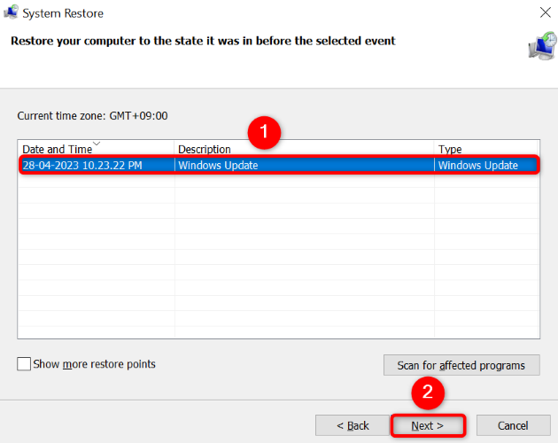 Выберите точку восстановления и нажмите «Далее»