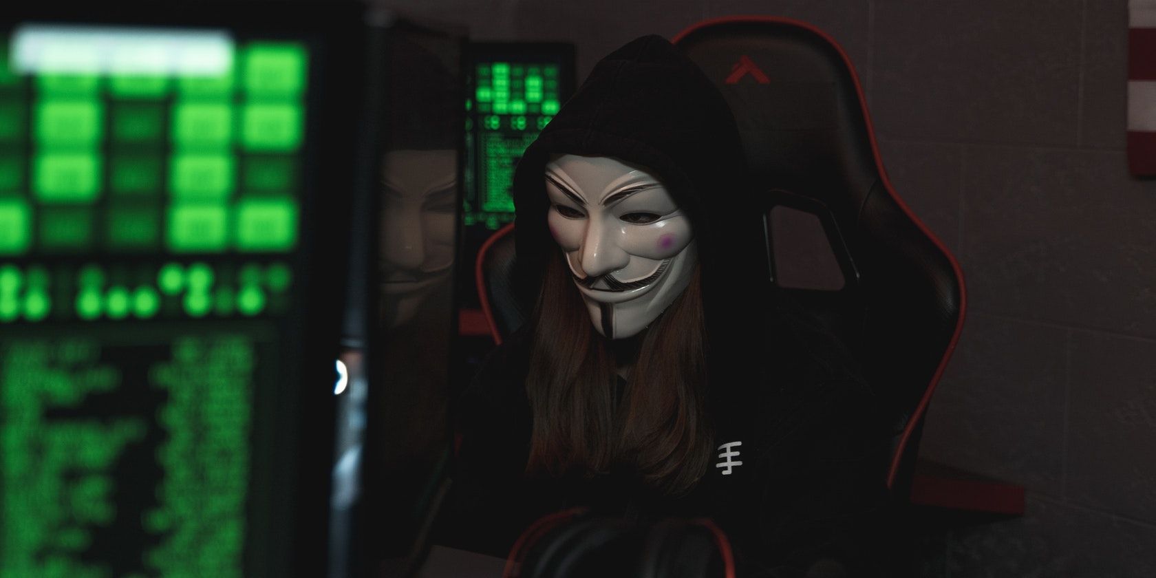 Как не стать денежным или посылочным мулем