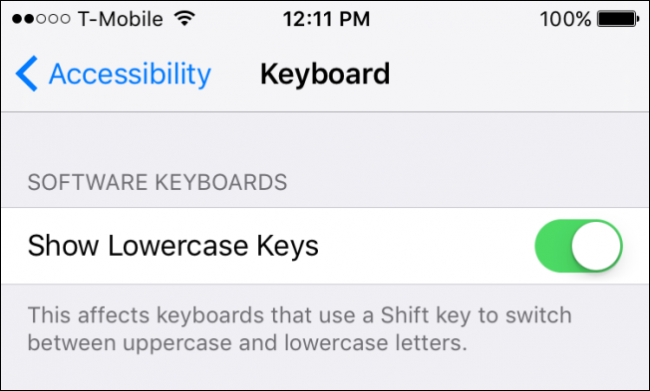 Tastatur im klassischen iOS‑8‑Stil nach Deaktivierung der Kleinbuchstaben