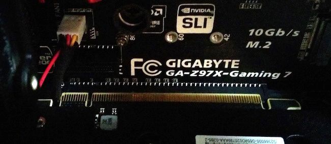 Видеокарта отслоилась в результате неполной фиксации