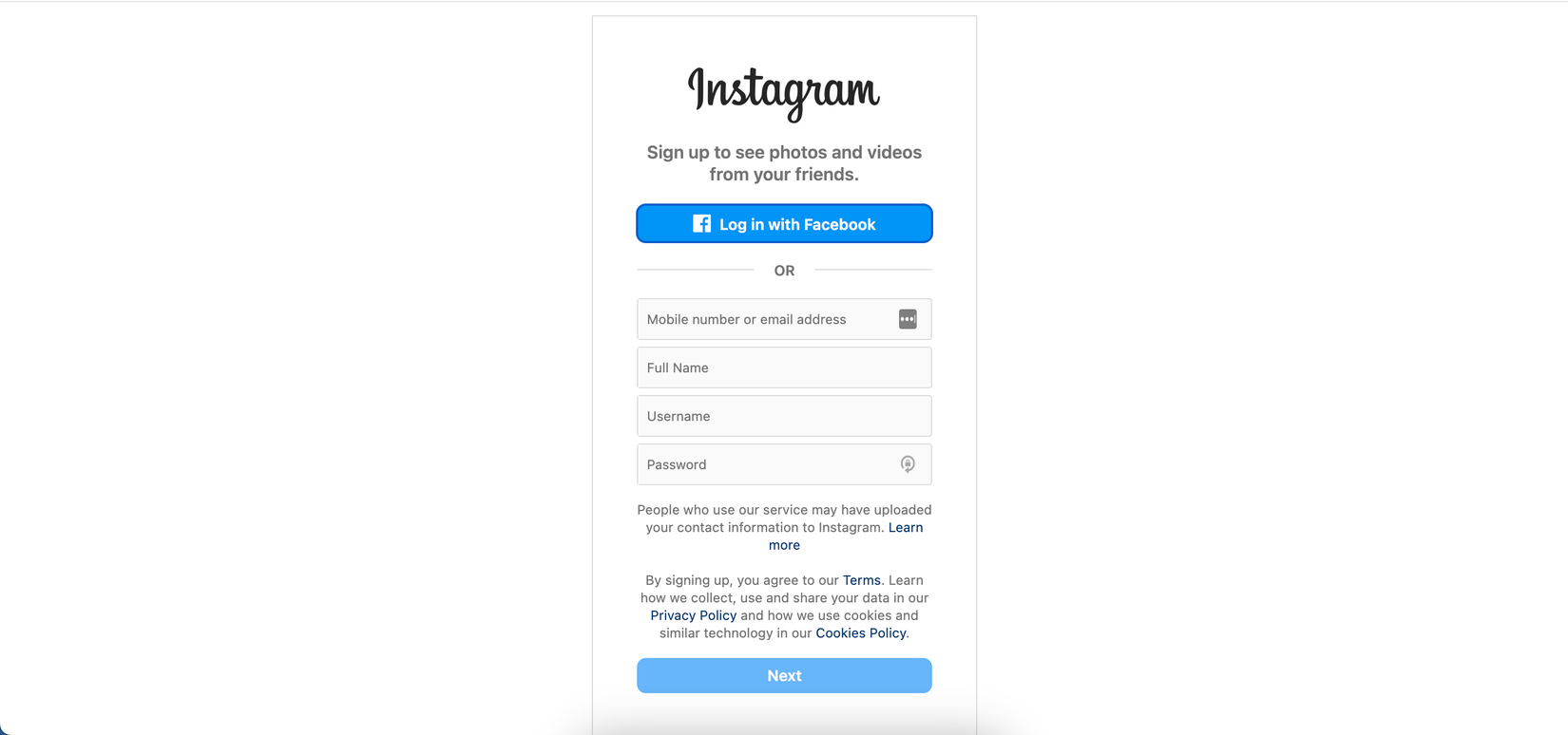 Страница регистрации Instagram на экране компьютера