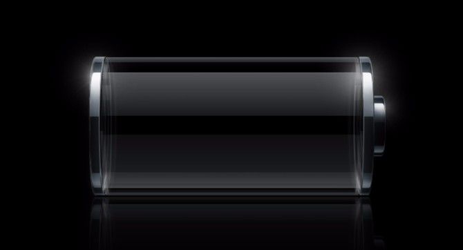 Фото: аккумулятор iPhone и схема управления питанием