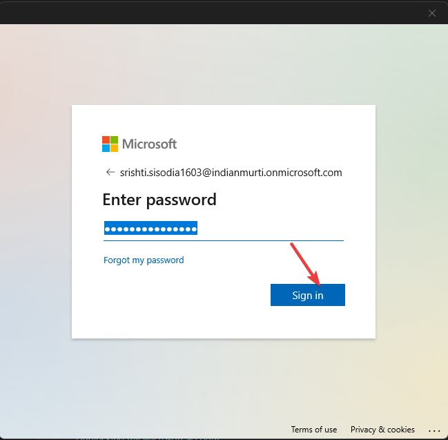 Поле ввода пароля при входе в учётную запись Microsoft