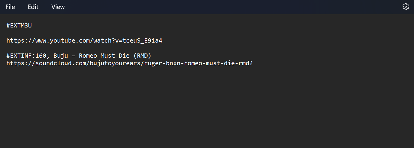 M3U8-файл в Блокноте Windows с примерами конфигураций