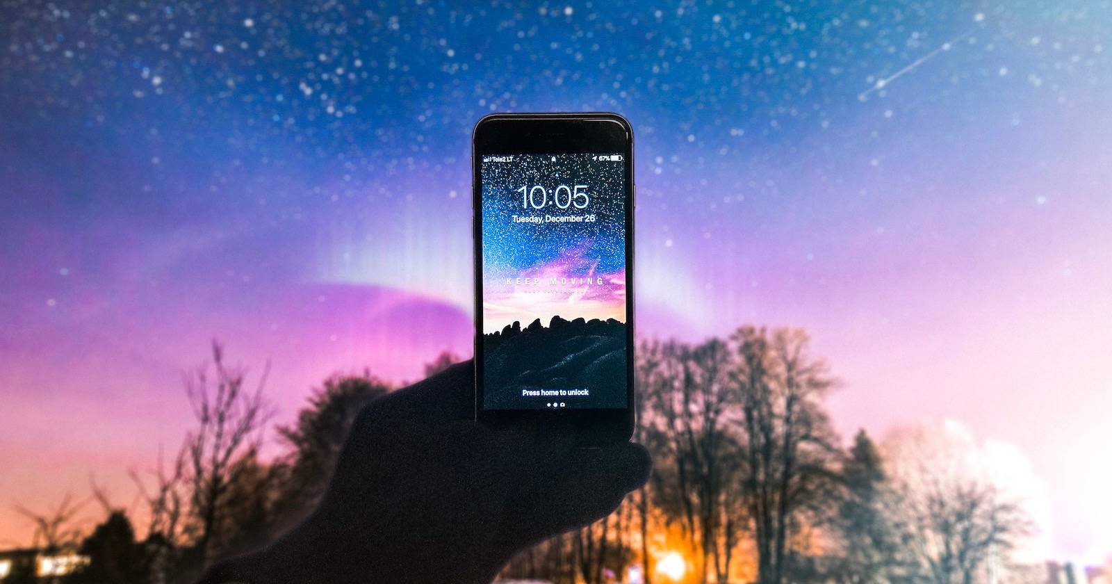 iPhone dark Lock Screen with nighttime background