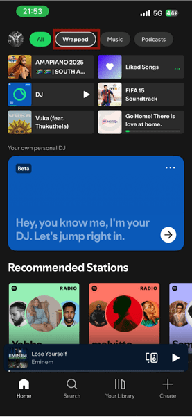 Главная страница Spotify на iPhone с вкладкой Wrapped
