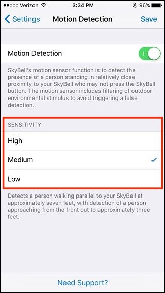 Экран выбора уровня чувствительности движения: High, Medium, Low и кнопка Save