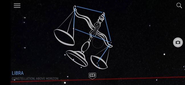 Скриншот SkyView с наложением созвездий на видоискатель камеры.