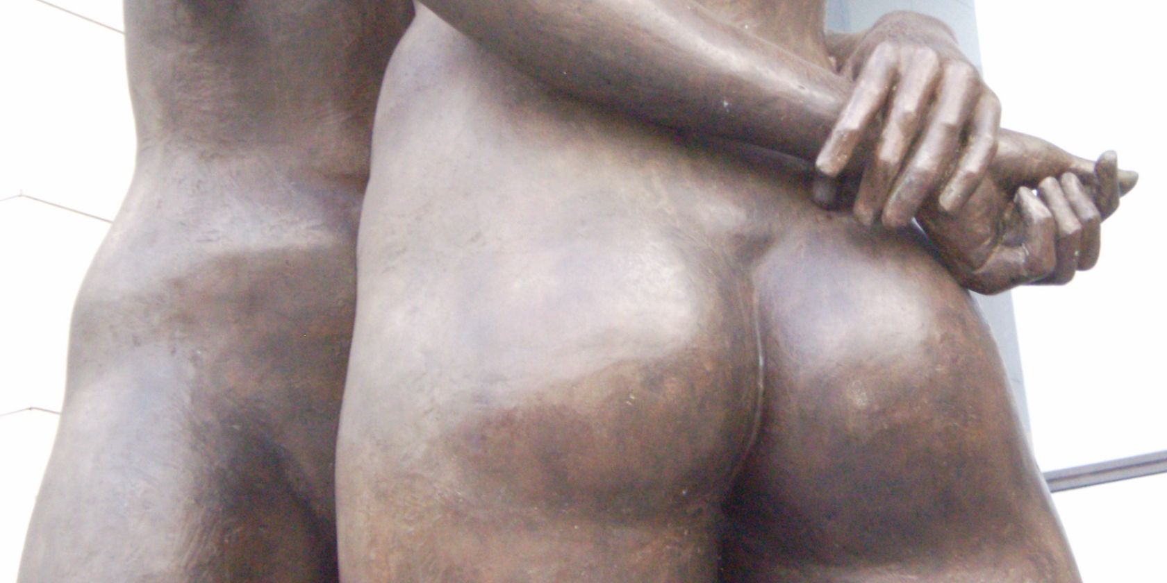 Facebook публикует полные правила сообщества