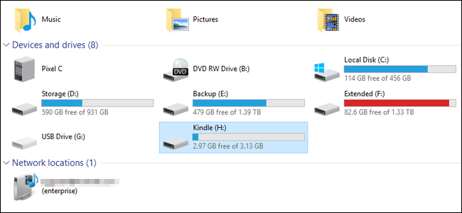 Kindle подключён к компьютеру по USB