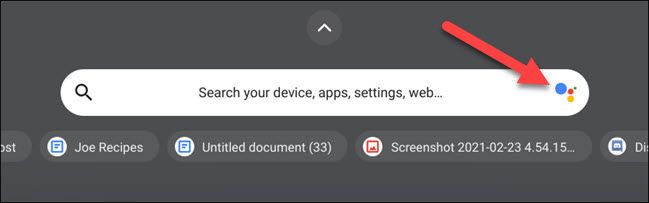 Нажмите иконку Google Assistant в строке поиска лаунчера