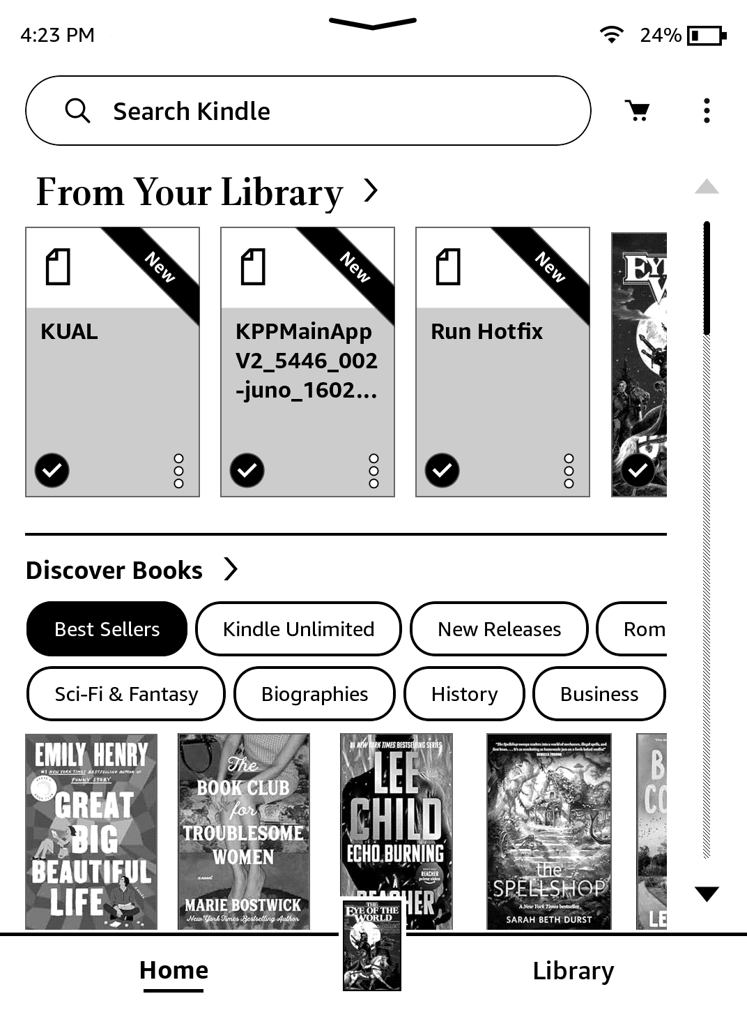 Библиотека Kindle с книгой KUAL.