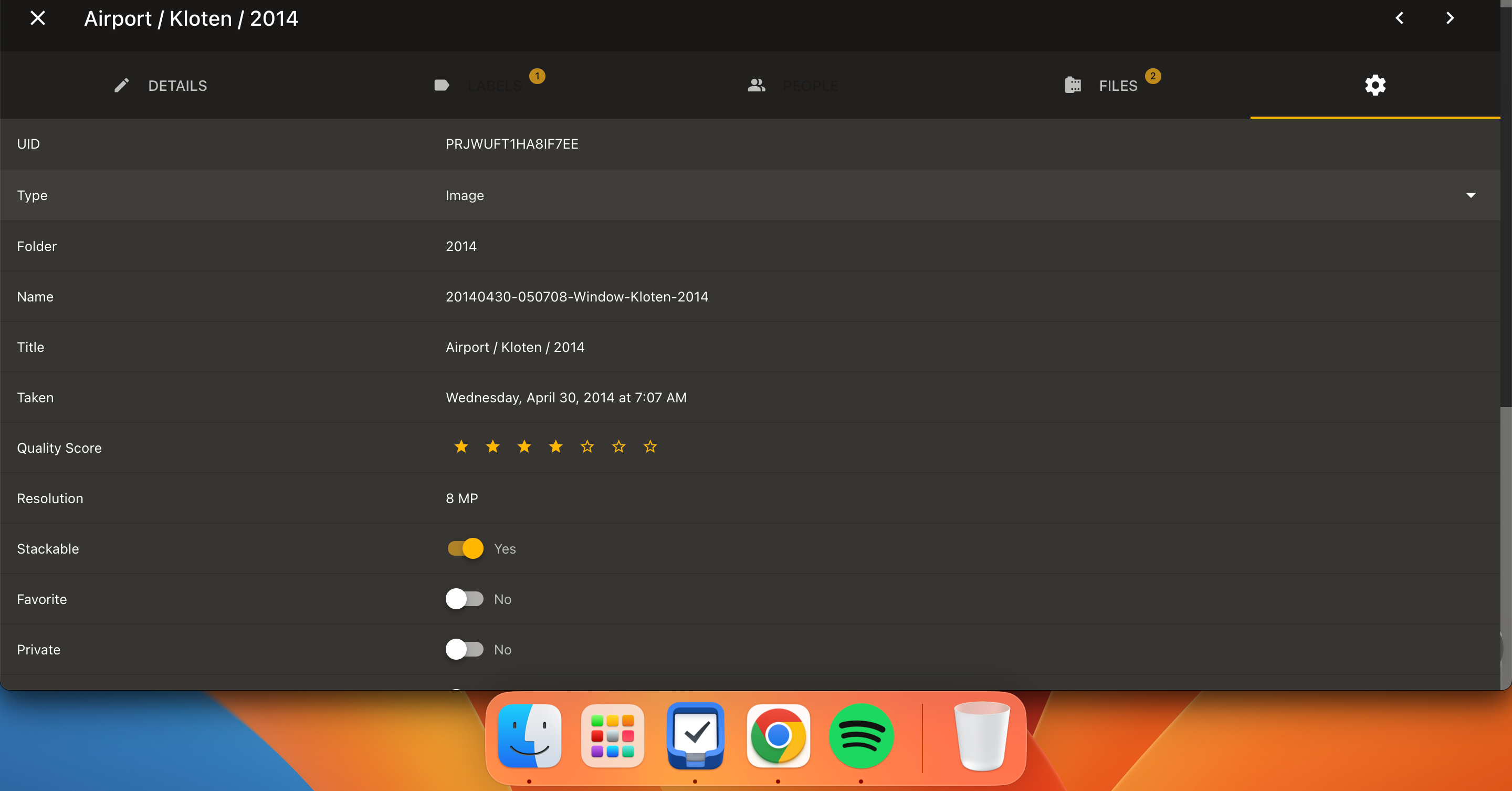 иконка настроек в PhotoPrism