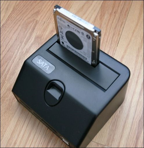 Станция для извлечения жёсткого диска и резервного копирования файлов