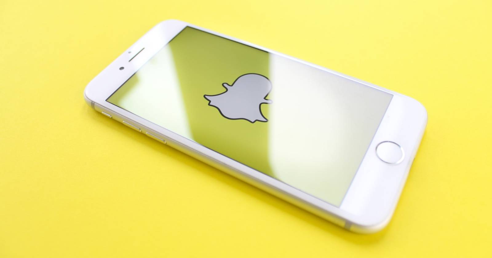 Как настроить эмодзи друзей в Snapchat