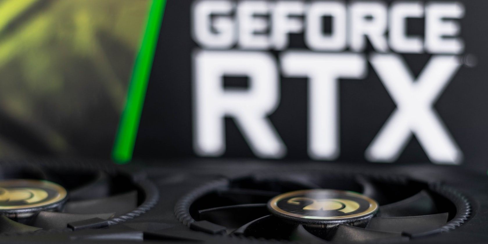 Проверка и подсоединение PCI‑E питания на видеокарте